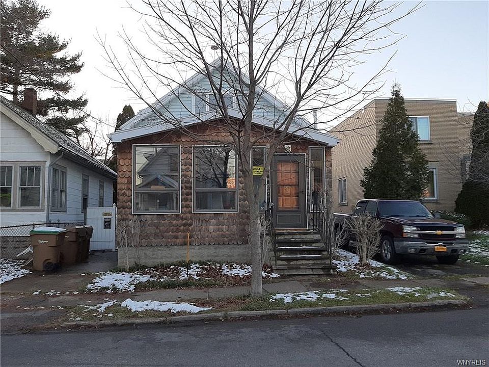 1st image of 35 Avery Pl