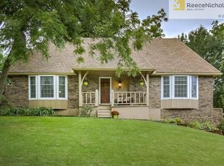 2808 S Cochise Dr, Independence, MO 64057
