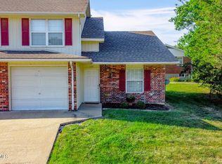 1715 Steamboat Ln, Columbia, MO 65201