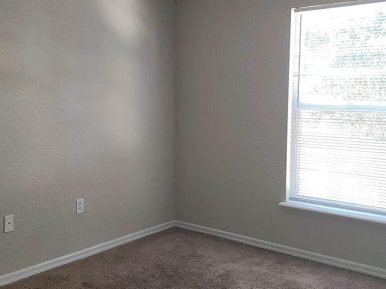 11228 Roman St — Photo 30