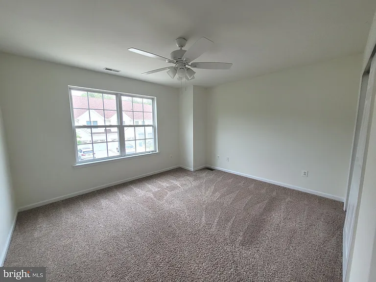 35 Tudor Ct — Photo 26