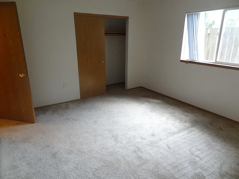 131 - 149 SE 151st Avenue Ascot Fir — Photo 24
