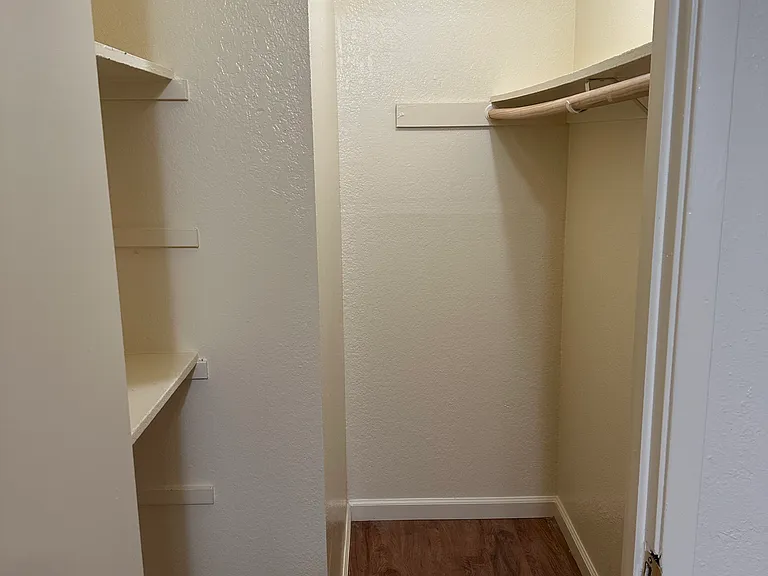3467 N Marks Ave #102 — Photo 15