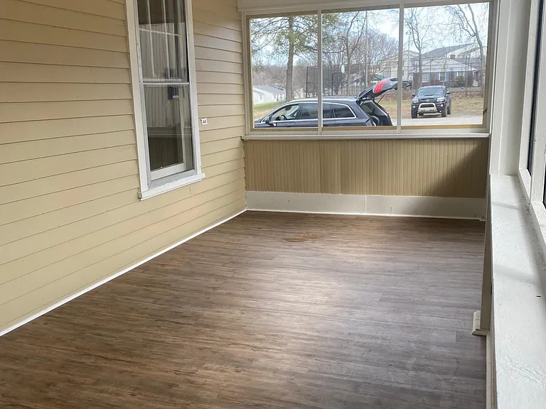 598 Hillcrest St — Photo 24