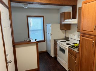 34-36 Richelieu St #1B, Chicopee, MA 01020