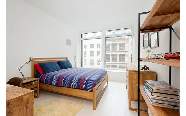 Sold by Douglas Elliman | media 21