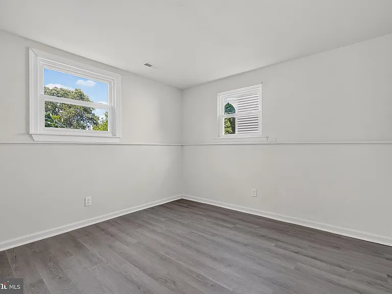 150 Fairway Rd — Photo 23