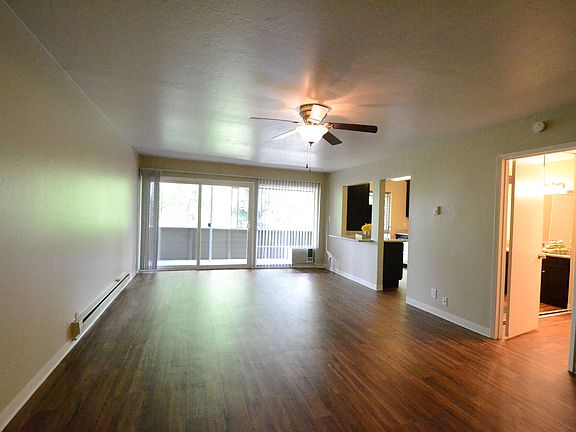 3rd image of 860 Quince Ave #315B