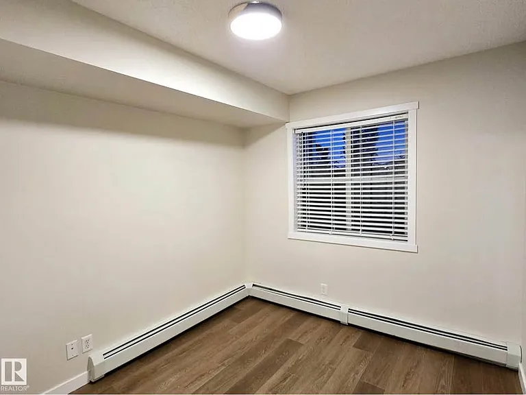 1510 Watt Dr SW — Photo 3