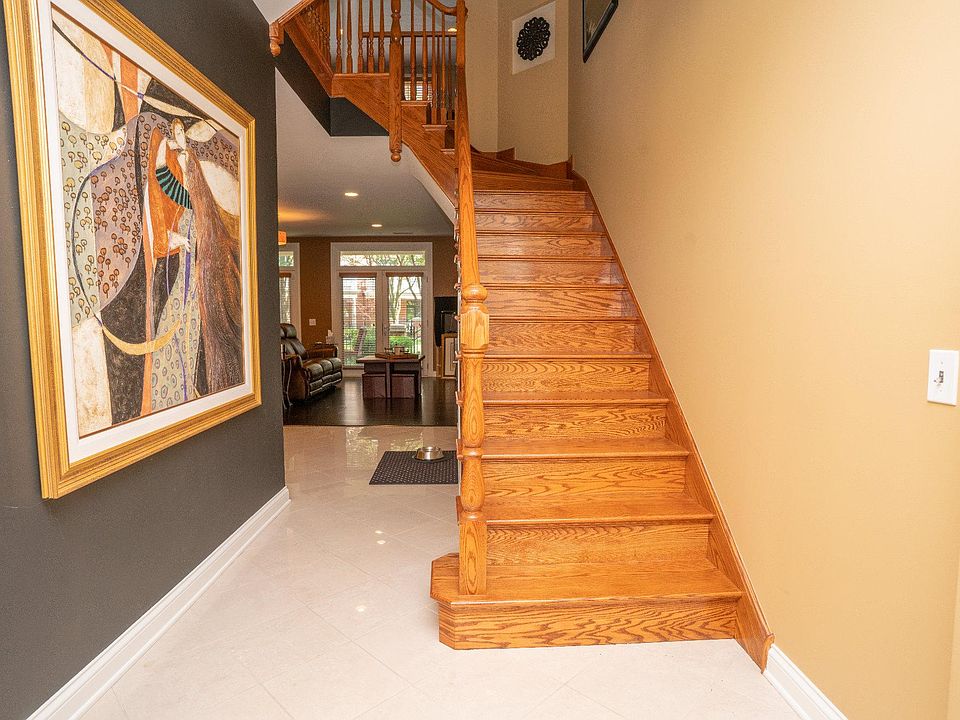1st image of 1844 Admiral Ct