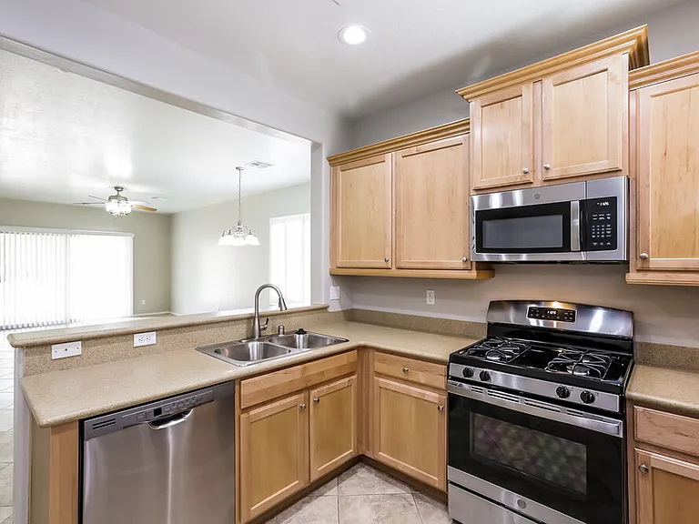 6166 Jutland Ave — Photo 7