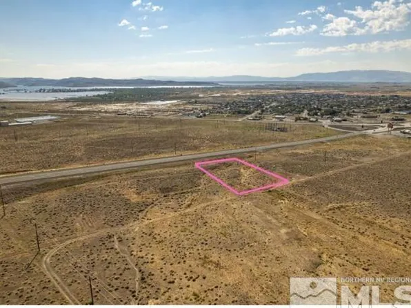 1855 United States Hwy #50, Silver Springs, NV 89429
