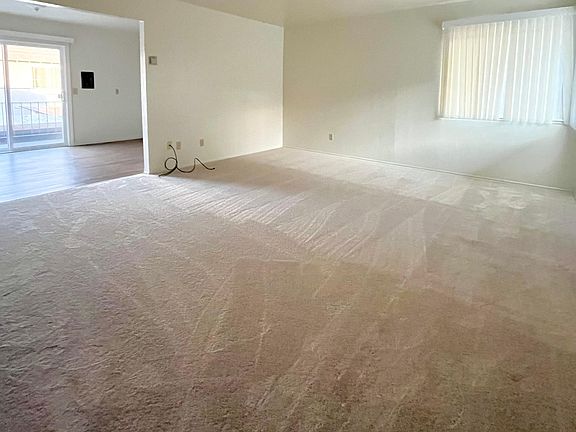 4th image of 1219 Leigh Ave #9
