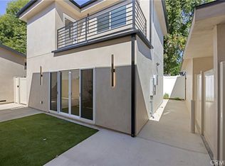 7702 Lasaine Ave, Northridge, CA 91325