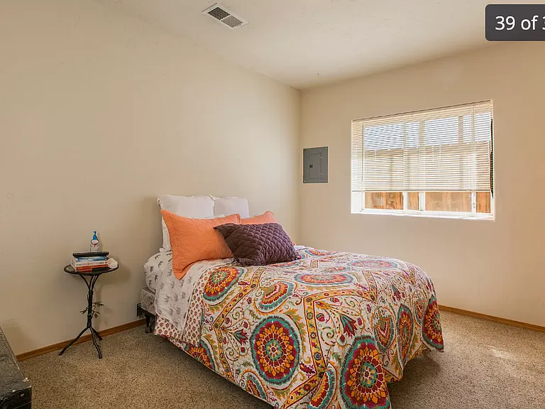 1 Orchard Ln — Photo 7