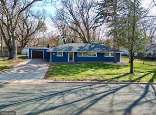 1914 Lombardy Ln, White Bear Lake, MN 55110