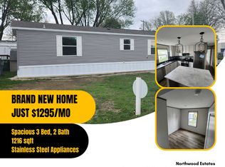 1906 Tracy Rd, Northwood, OH 43619