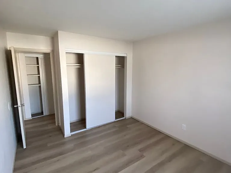 1674 Shawano Ave — Photo 20