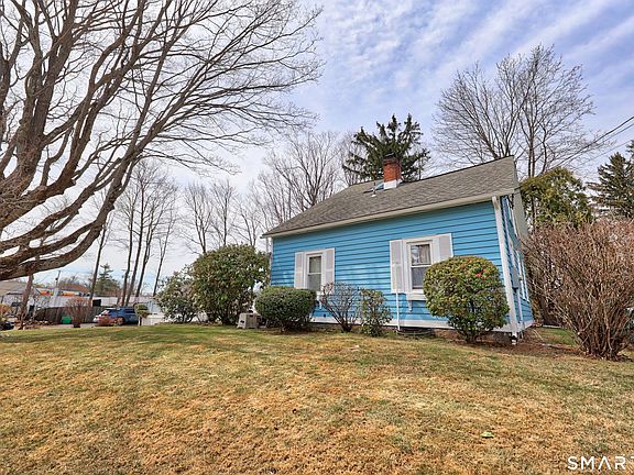 5th image of 7 Summit Road