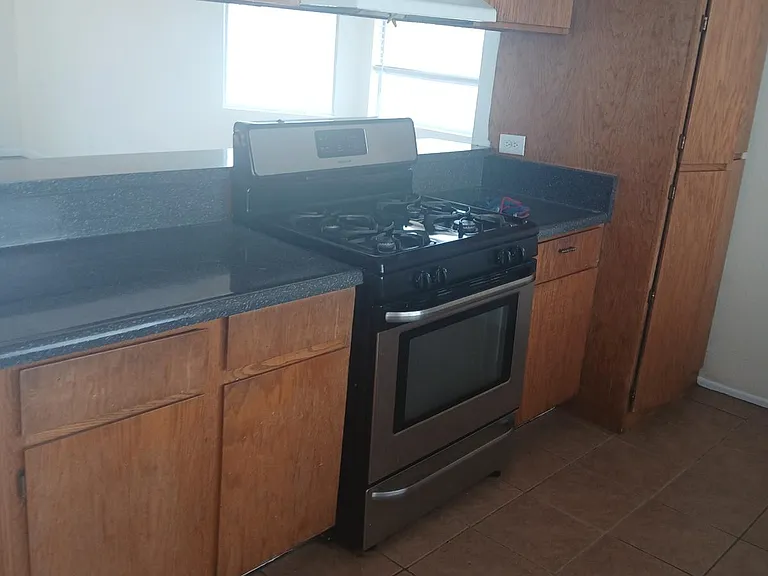15815 Potomac Rd #5 — Photo 13