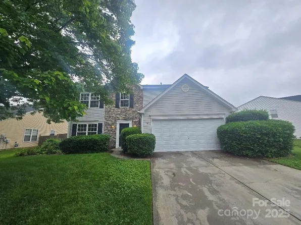 3912 Laurel View Cir, Indian Trail, NC 28079