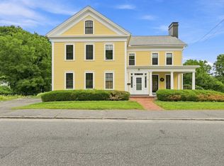 11 High St, Monson, MA 01057