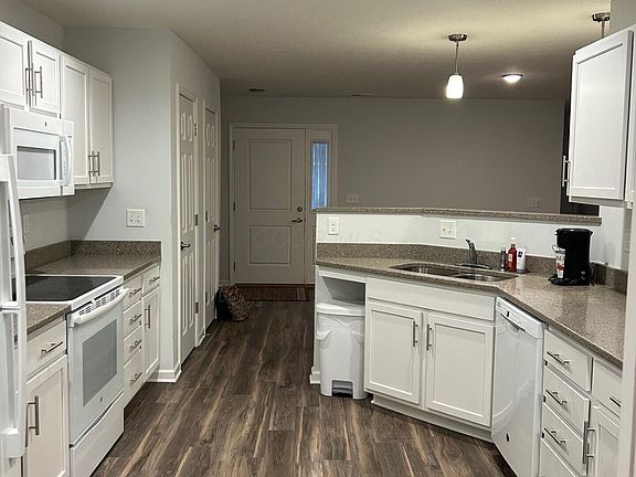 5th image of 1365 Epworth Forest Dr