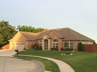 302 Foxtail Ct, Ashland, MO 65010