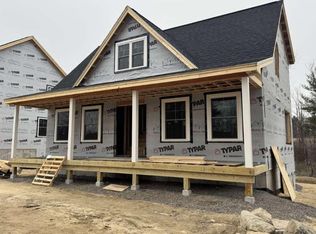 14 Shepherd Ln, Windham, ME 04062