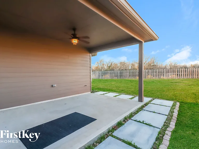 31306 Little Garden Ct — Photo 14