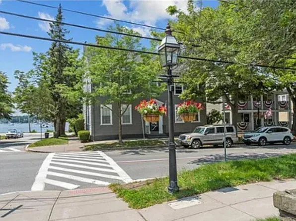 721 Hope St Unit S, Bristol, RI 02809