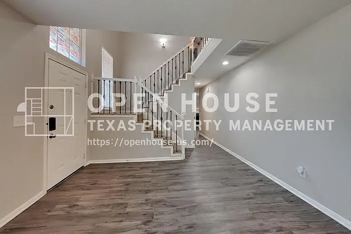 9530 Cabin Creek Dr — Photo 5