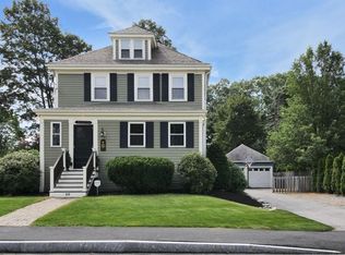 69 Crescent St, Rockland, MA 02370