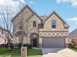 8700 Running River Ln, Fort Worth, TX 76131