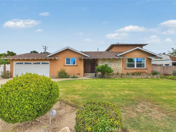 10602 Courson Dr, Stanton, CA 90680