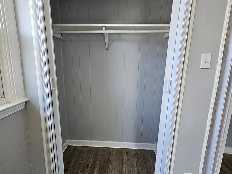825 McDonald St — Photo 13