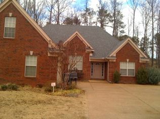216 Fawn Ln, Hernando, MS 38632