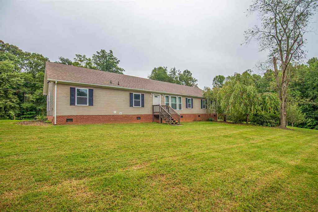 770 Horse Ridge Way photo 1