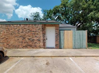 725 Peppertree Dr #1, Bryan, TX 77801