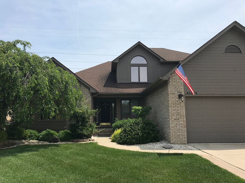 1st image of 43254 Hillsboro Dr