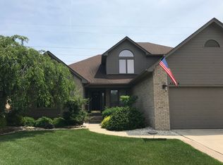 43254 Hillsboro Dr, Clinton Township, MI 48038