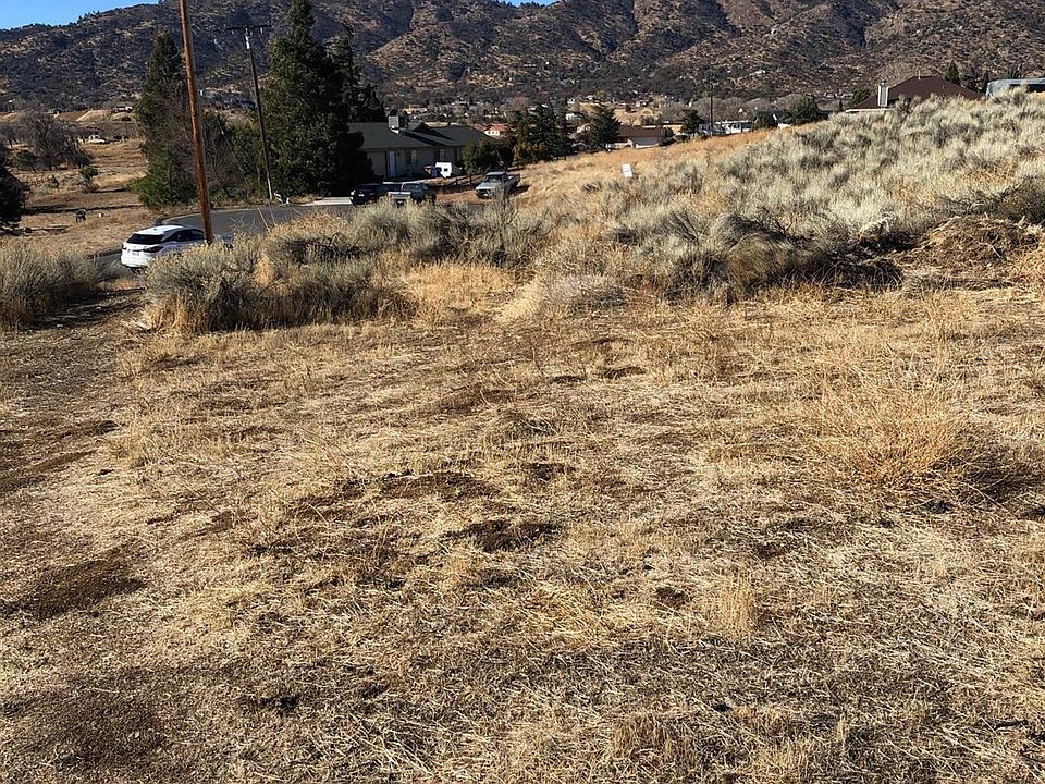 2nd image of 22712 Debbie Pl