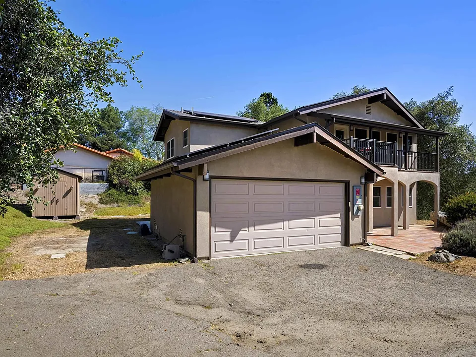 885 Eldorado Dr