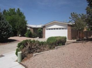 7425 Patricia Dr NE, Albuquerque, NM 87109