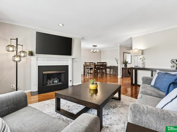 2508 S 92nd Plz, Omaha, NE 68124