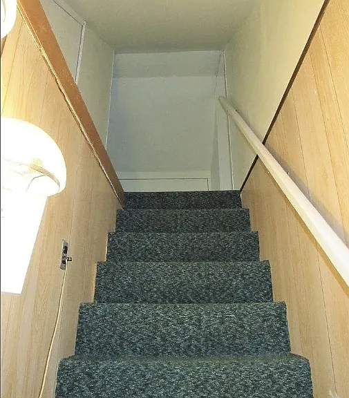 2090 Vermont Ave — Photo 12