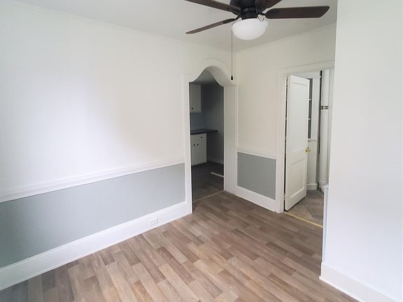 4th image of 6019 Larchwood Ave