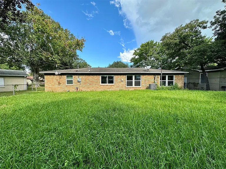 6 Southlawn Cir — Photo 14