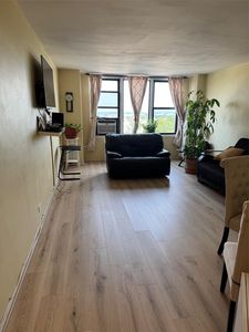 3121 Middletown Road #7G, Bronx, NY, 10461