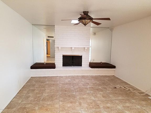 3rd image of 5329 E Evans Dr